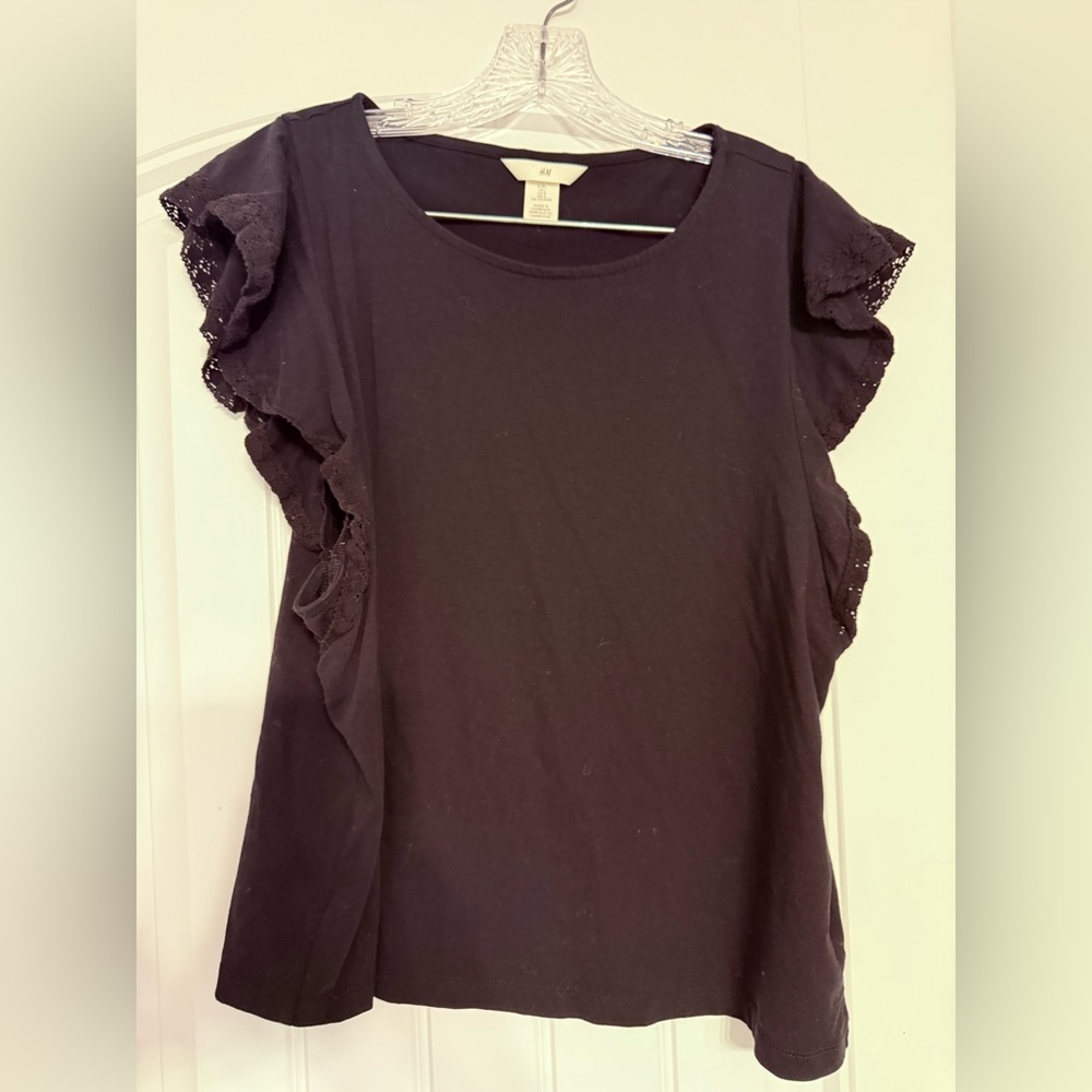 H&M Elegant Black Ruffle Blouse